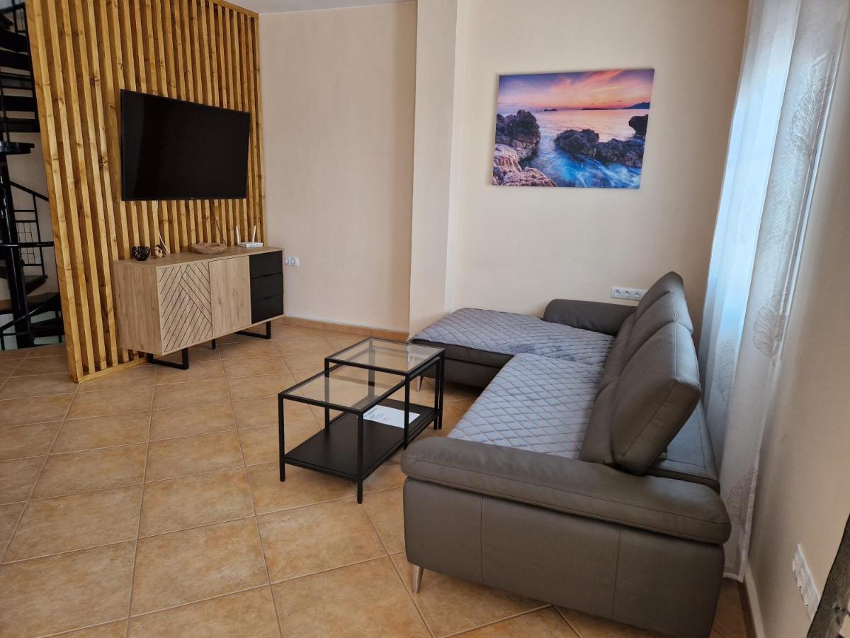 Casa Mia Apartment Caleta De Fuste Exterior photo